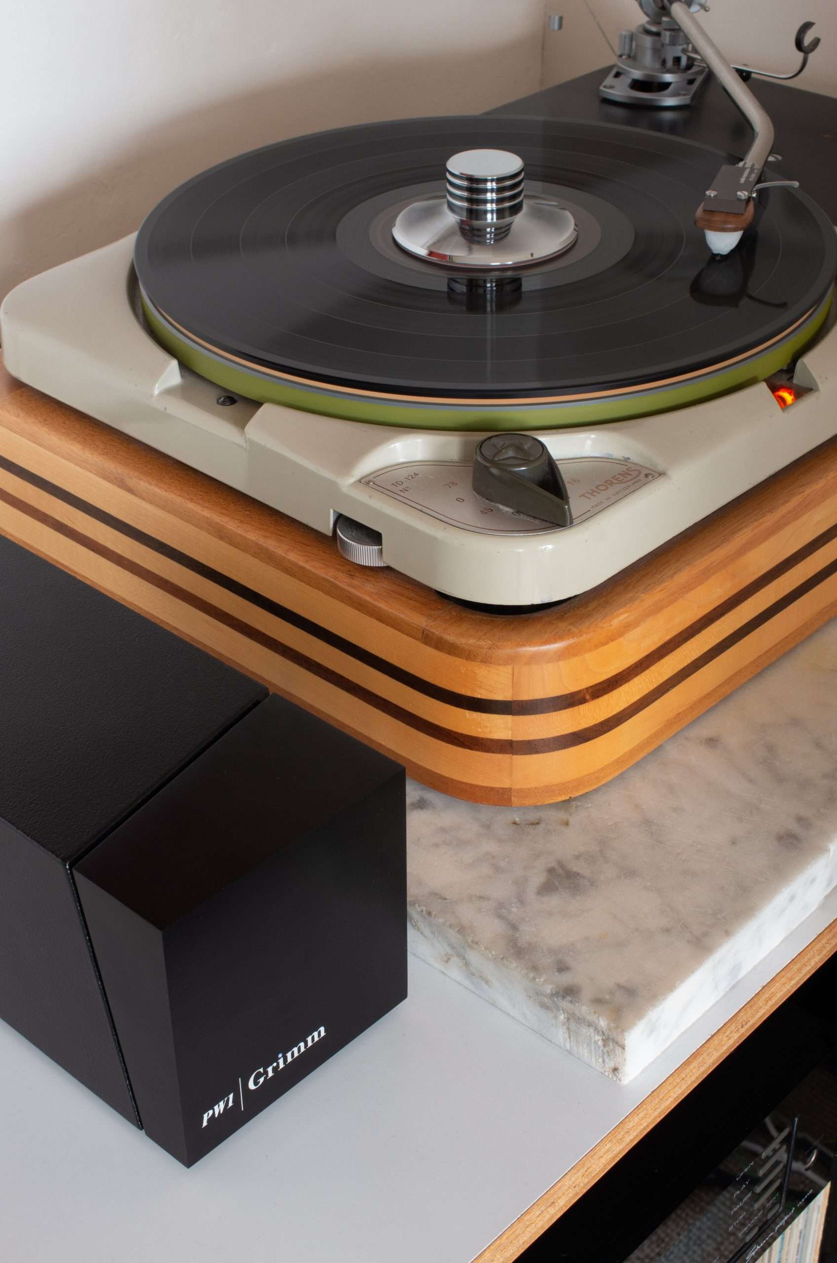 Grimm-PW1-and-Thorens-TD124-3 Grimm Audio PW1 Phono Wizard