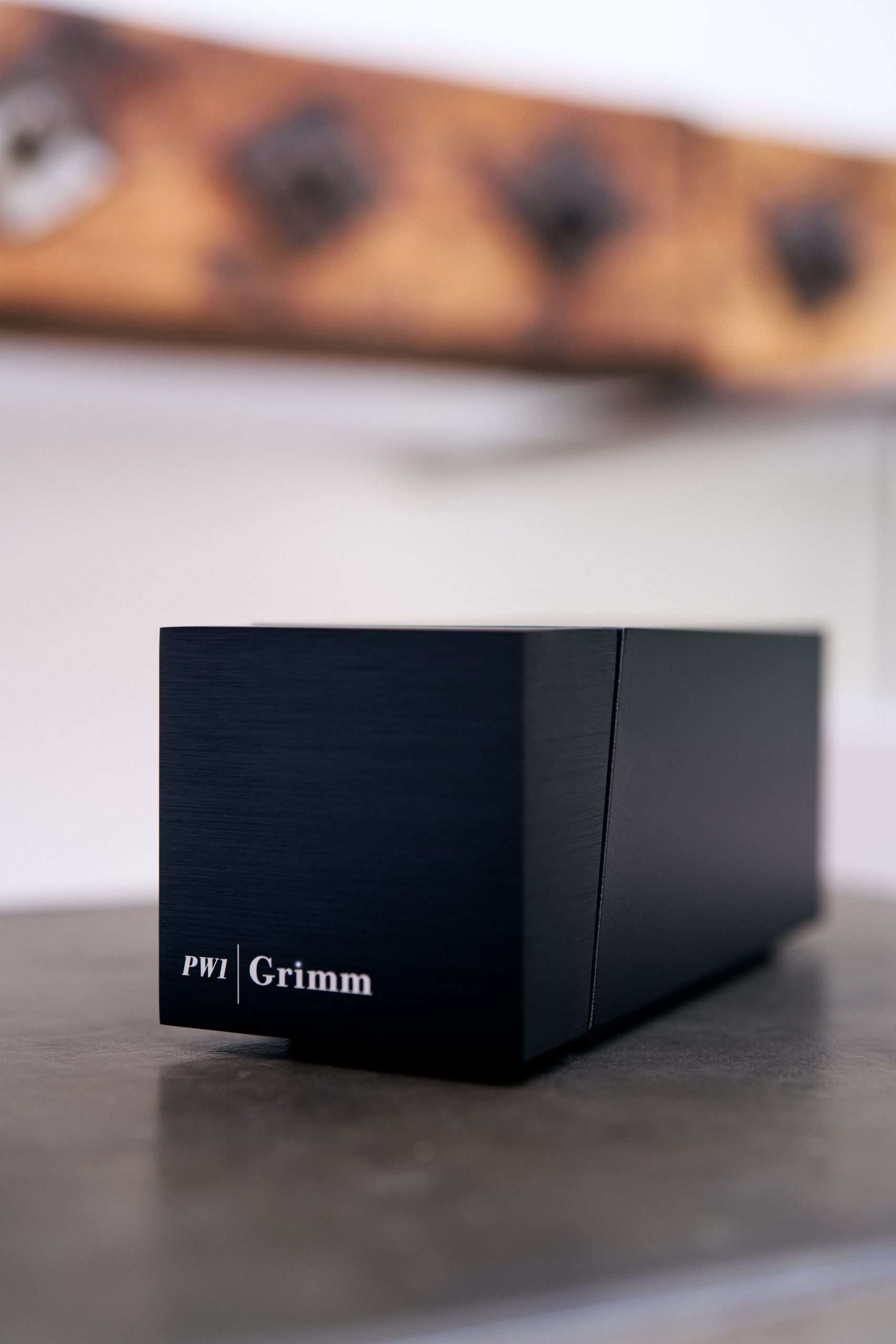 Grimm-PW1-portrait-2-Brendon-Heinst Grimm Audio PW1 Phono Wizard