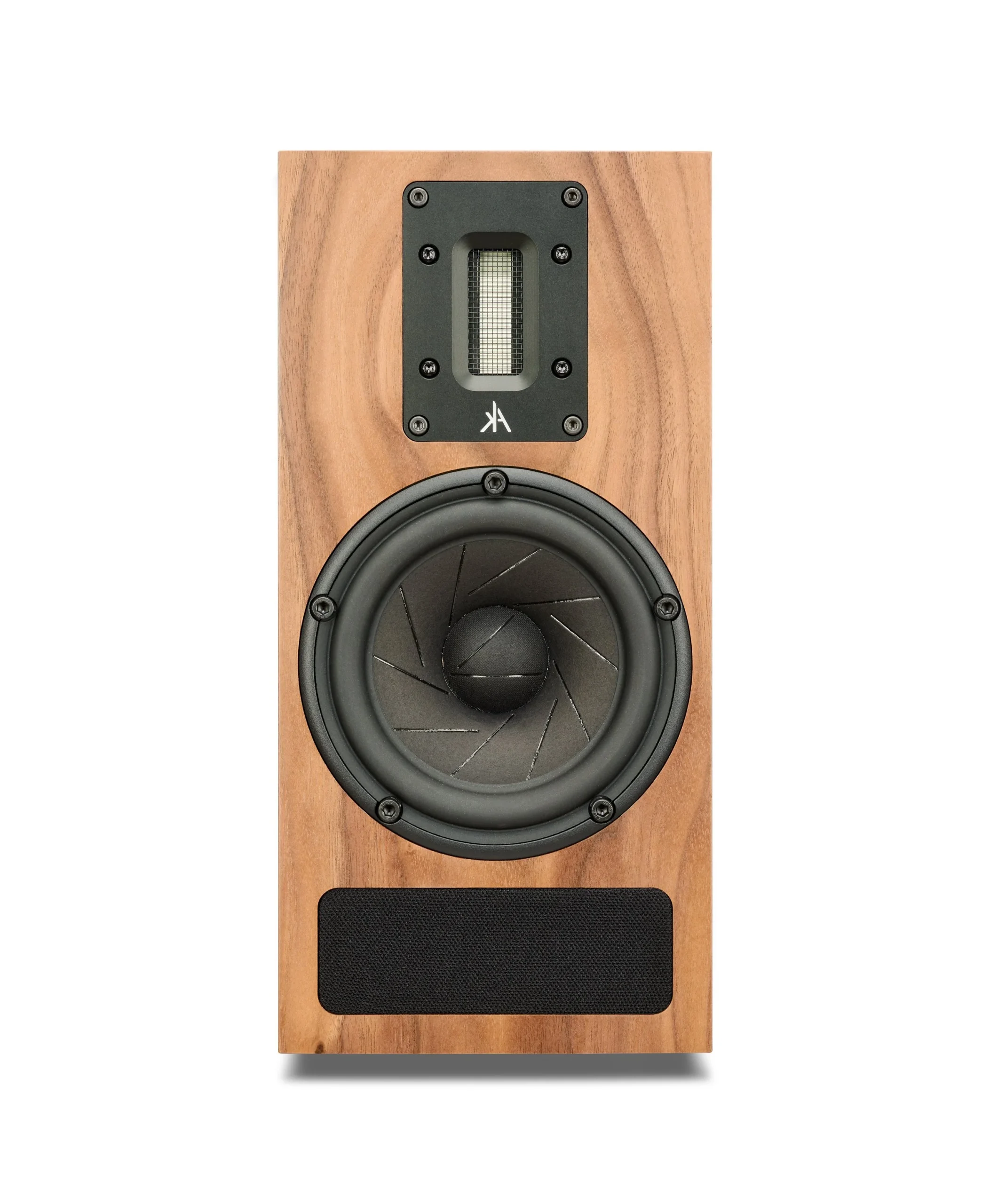 Kerr-8340.webp Kerr Acoustic K400 compact stand-mount loudspeaker, alternative view